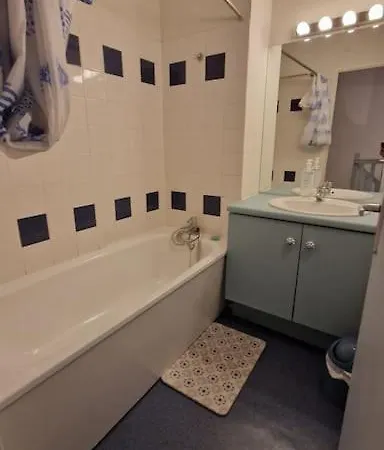 度假居 Le Lotus Bleu *