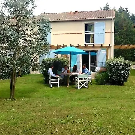 度假居 Le Lotus Bleu 波尔尼克